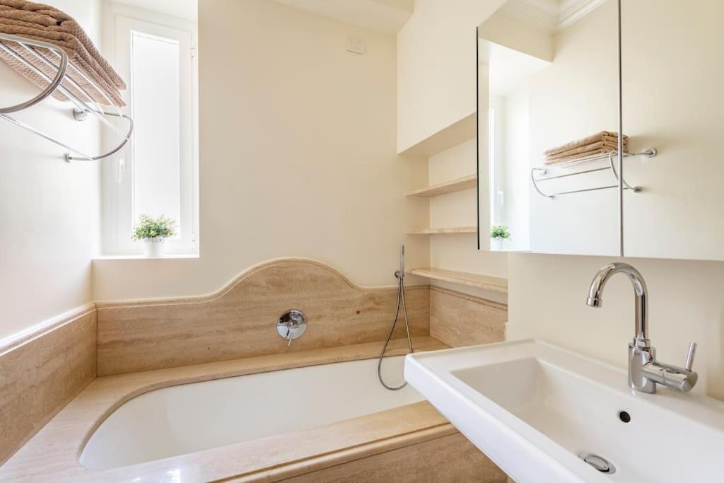 Il Giardino Garden View Apartment Milano Eksteriør billede